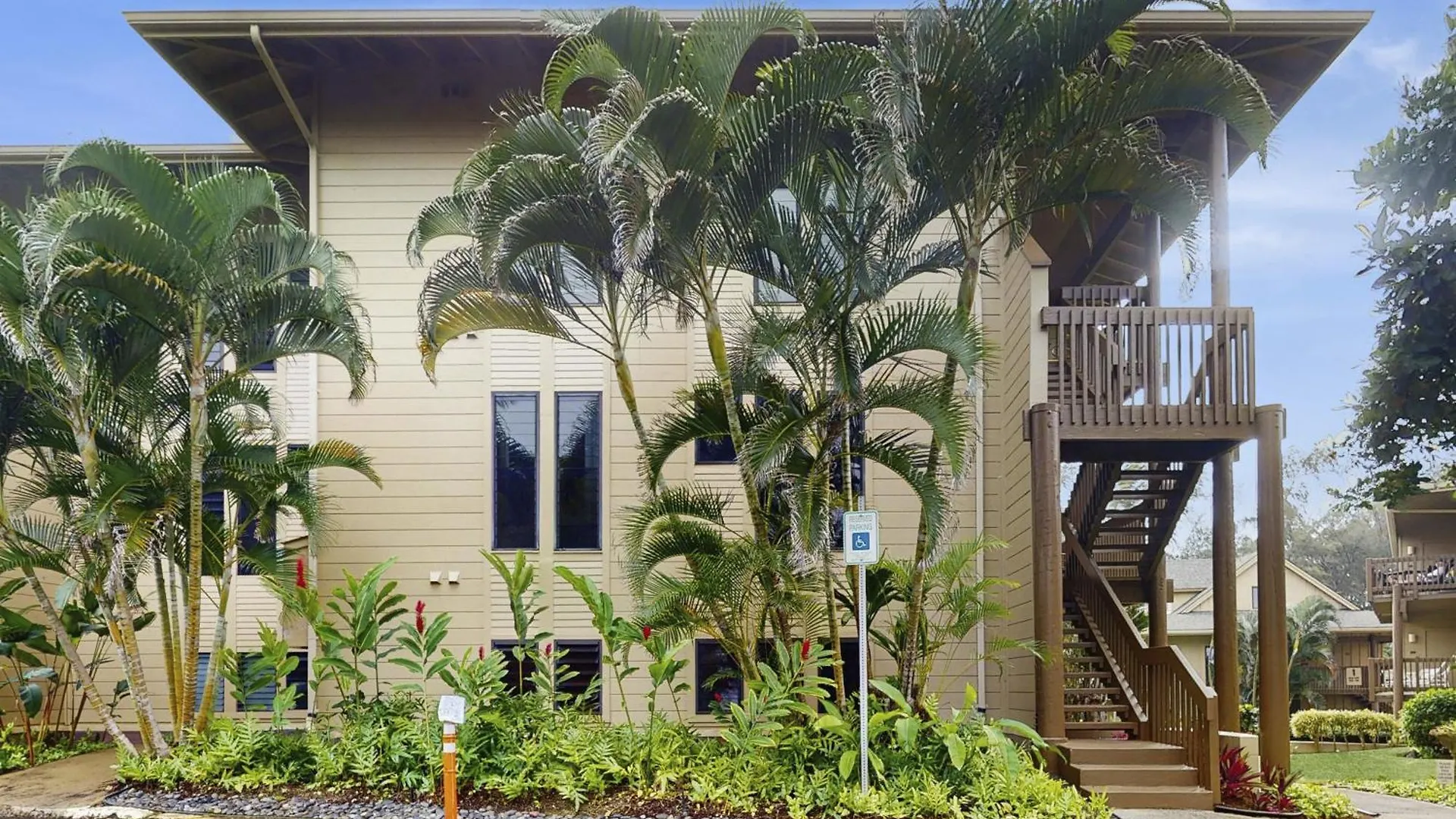Kaha Lani 104 Apartment Lihue